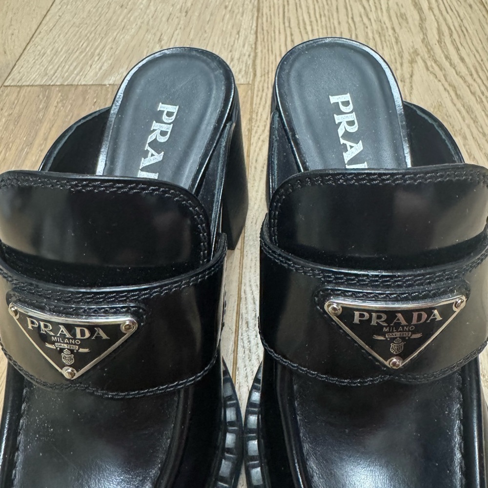 Prada Black Leather Loafers - Picture 8 of 8
